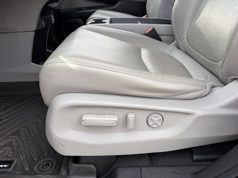Used 2022 Honda Odyssey EX-L image 22
