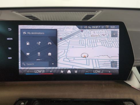 Used 2025 BMW X1 xDrive28i w/ Premium Package image 24