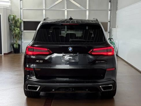 Used 2019 BMW X5 xDrive50i w/ M Sport Package AWD/4WD image 4