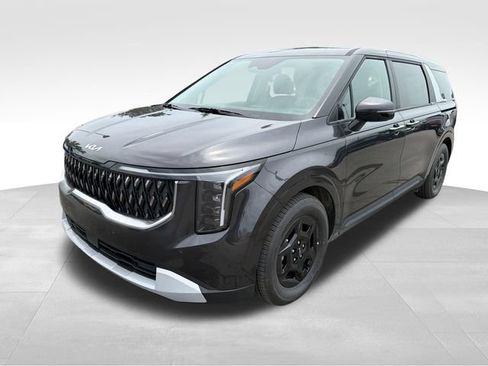New 2026 Kia Carnival FWD image 3