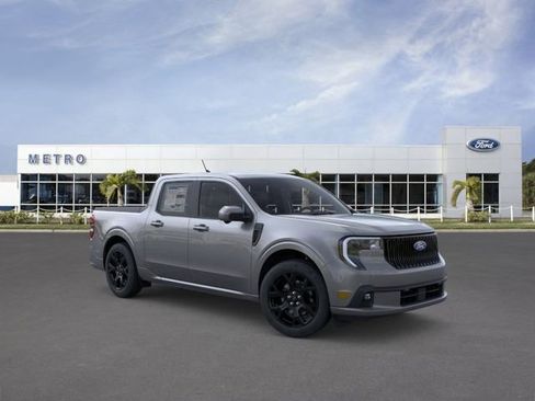 New 2026 Ford Maverick Lobo AWD/4WD image 7