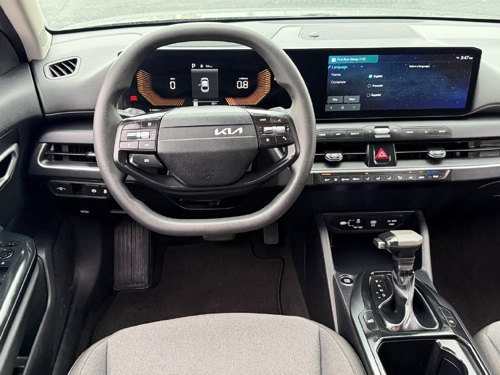 Used 2025 Kia K4 FWD image 13
