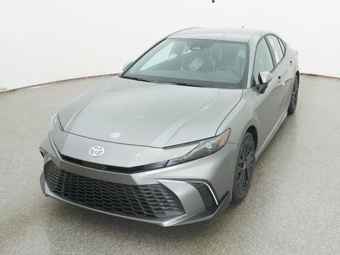 New 2026 Toyota Camry SE image 3