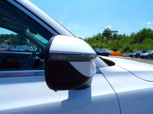 Used 2023 Kia Telluride S w/ S Sunroof Package AWD/4WD image 23