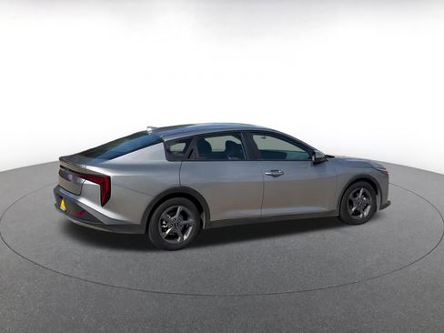 Used 2025 Kia K4 FWD image 14