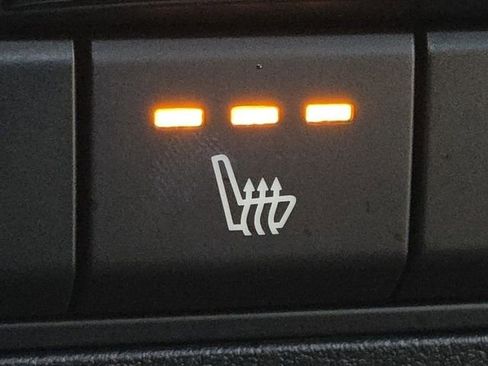 Used 2025 MAZDA MAZDA3 s image 6