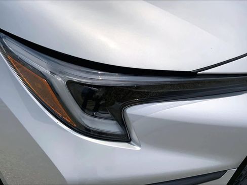 Used 2024 Toyota Corolla SE FWD image 27
