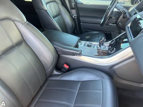 Used 2019 Land Rover Range Rover Sport HSE AWD/4WD image 11
