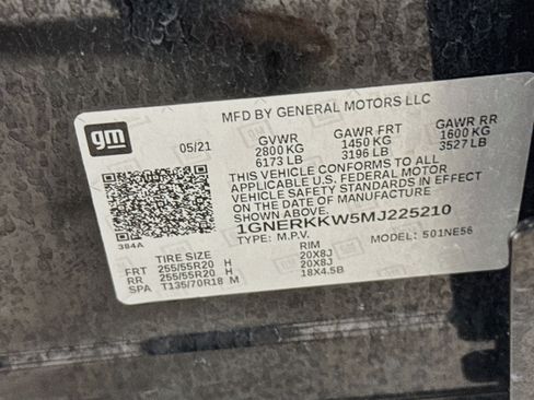 Used 2021 Chevrolet Traverse Premier w/ Redline Edition FWD image 32