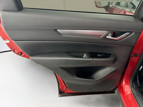 Used 2025 MAZDA CX-5 AWD 2.5 S w/ Preferred Package image 28