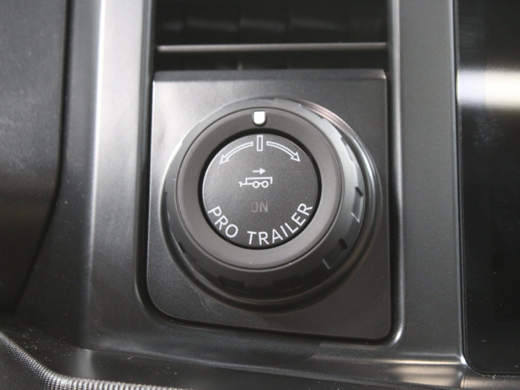 Used 2024 Ford F250 Platinum AWD/4WD image 72