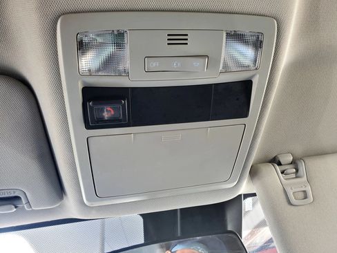 Used 2020 Toyota Tacoma SR w/ SR Convenience Package RWD image 36