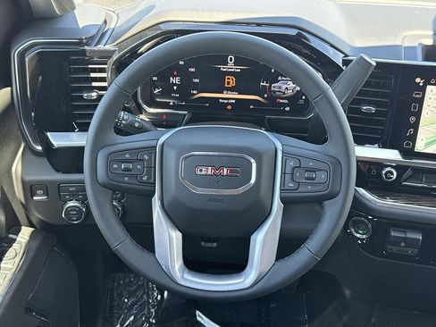New 2026 GMC Sierra 1500 SLE AWD/4WD image 8