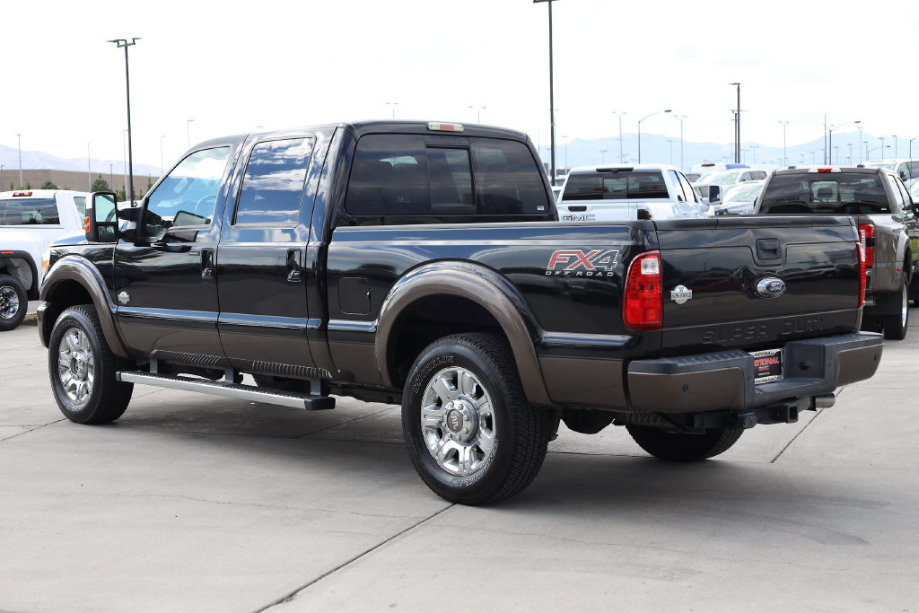 Used 2016 Ford F250 King Ranch w/ FX4 Off-Road Package AWD/4WD image 4