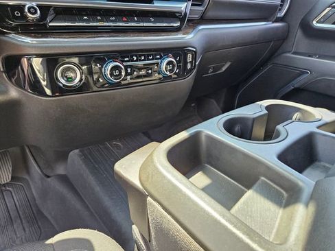 Used 2023 GMC Sierra 1500 Elevation AWD/4WD image 24