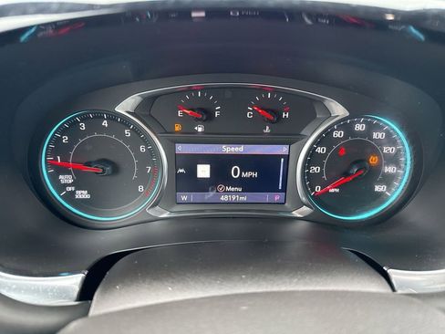 Used 2023 Chevrolet Traverse RS image 15