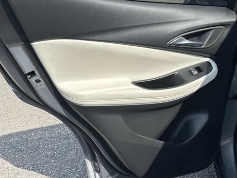 Used 2024 Buick Encore GX Avenir FWD image 17