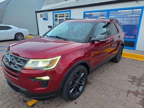 Used 2019 Ford Explorer XLT w/ Equipment Group 202A image 1