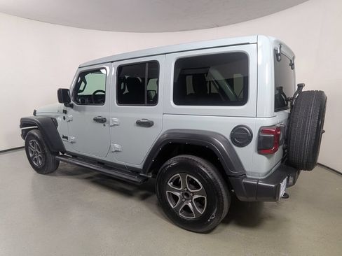 Used 2023 Jeep Wrangler Unlimited Sport w/ Sun And Sound Package AWD/4WD image 6