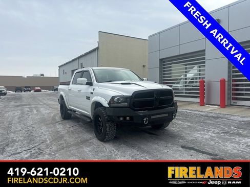 Used 2018 RAM 1500 Sport w/ Quick Order Package 27Q Night image 2