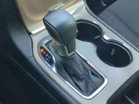 Used 2016 Jeep Grand Cherokee Laredo 75th Anniversary image 30