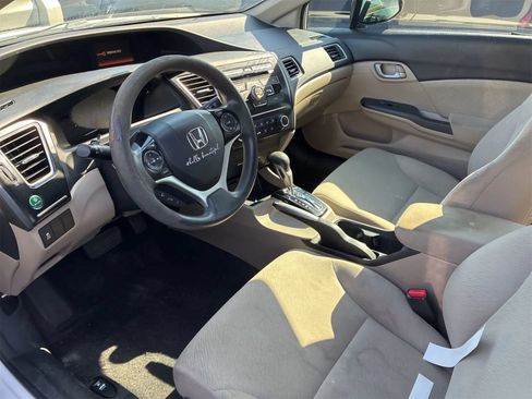 Used 2013 Honda Civic LX image 3