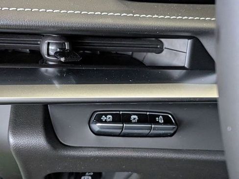 New 2026 Chevrolet Corvette Stingray Coupe w/ Z51 Performance Package image 16