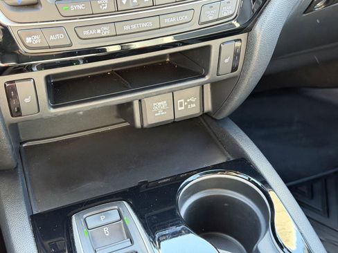 Used 2021 Honda Passport Touring image 10