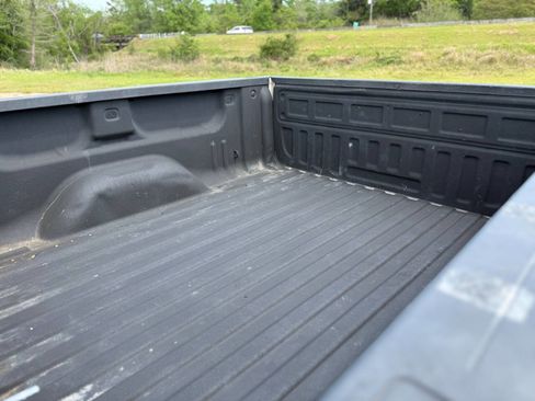 Used 2015 Chevrolet Silverado 1500 LTZ Z71 w/ LTZ Plus Package image 10