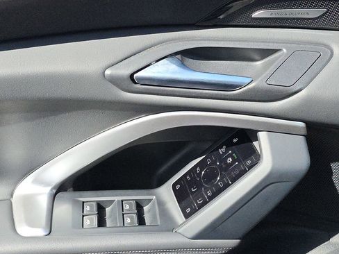 Certified 2025 Audi Q5 Premium w/ Premium Plus AWD/4WD image 22
