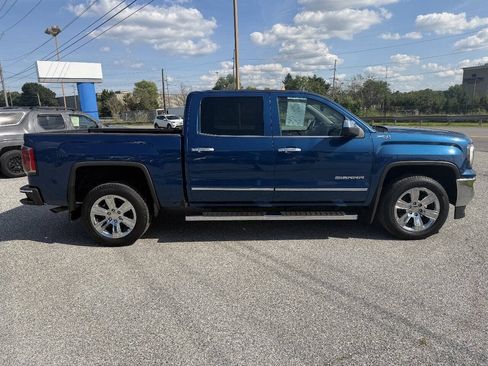 Used 2018 GMC Sierra 1500 SLT AWD/4WD image 5
