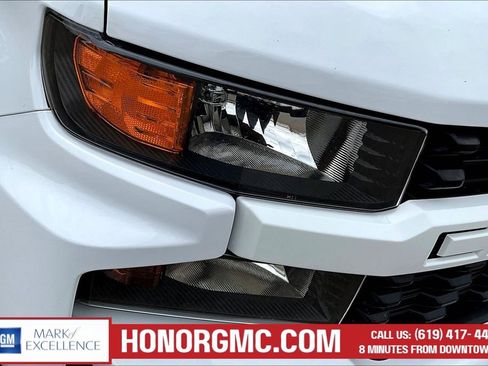 Used 2021 Chevrolet Silverado 1500 Custom image 32