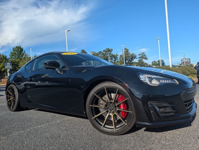 Used 2017 Subaru BRZ Limited w/ Performance Package RWD image 12