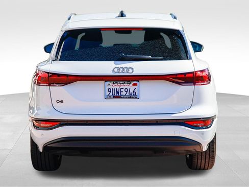 Certified 2025 Audi Q6 e-tron Premium w/ Convenience Package image 7