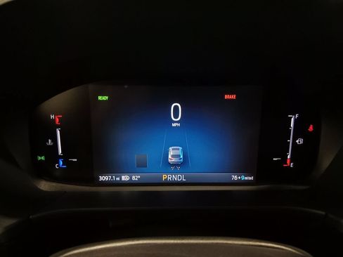 Used 2026 Ford Escape SE FWD image 19