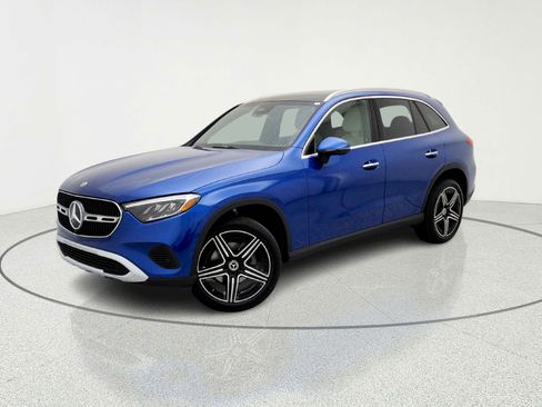 New 2026 Mercedes-Benz GLC 300 image 1