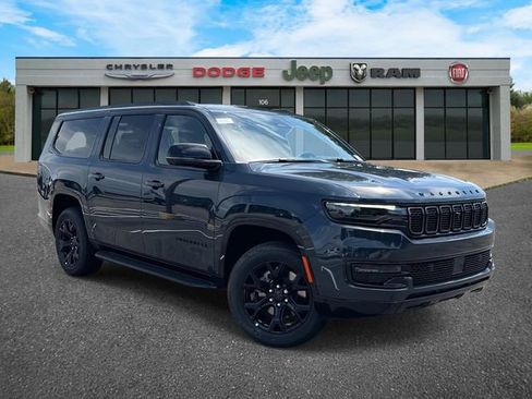 New 2025 Jeep Wagoneer L Series II w/ Convenience Group I image 1