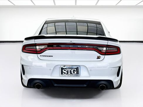 Used 2021 Dodge Charger Scat Pack RWD image 5