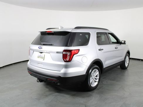 Used 2017 Ford Explorer FWD image 14