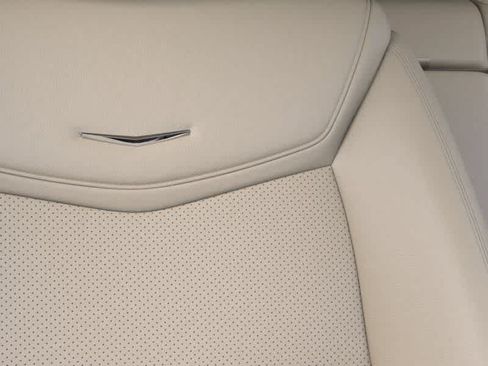 Used 2026 Cadillac XT5 Premium Luxury w/ LPO, Floor Liner Package AWD/4WD image 21