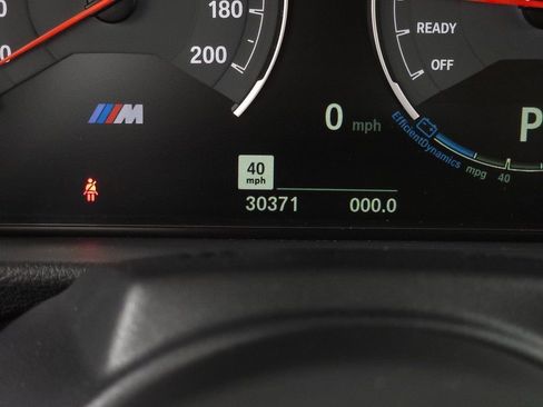 Used 2020 BMW M4 Convertible w/ Competition Package image 18