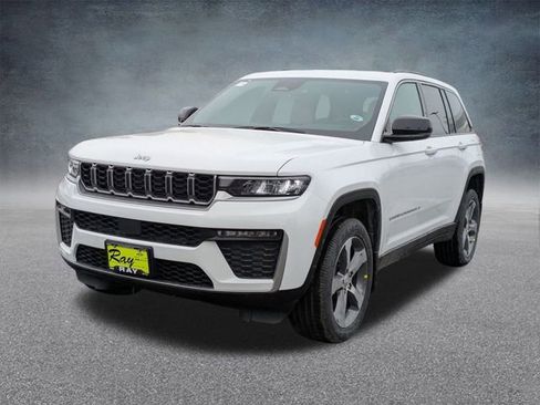 New 2026 Jeep Grand Cherokee Limited AWD/4WD image 8