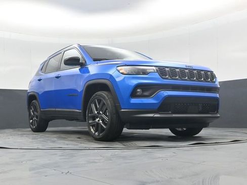 New 2026 Jeep Compass Latitude AWD/4WD image 45