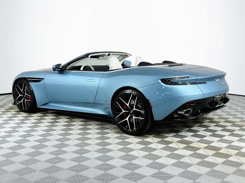 Used 2024 Aston Martin DB12 Convertible RWD image 2