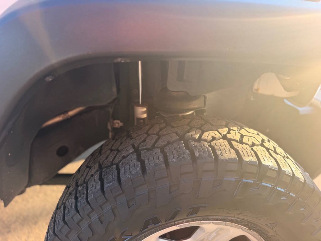 Used 2016 Jeep Wrangler Unlimited Sport w/ Connectivity Group AWD/4WD image 13