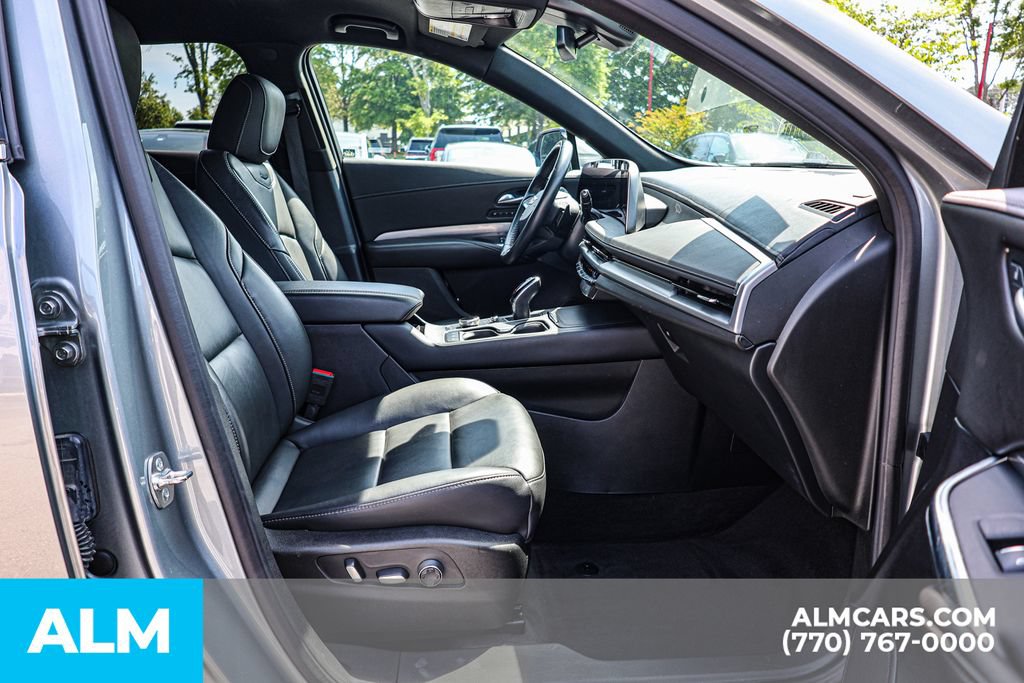 Used 2025 Cadillac XT4 Premium Luxury FWD image 20