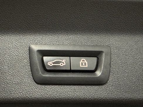 Used 2022 BMW X3 M40i w/ Premium Package image 31