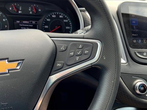 Used 2022 Chevrolet Malibu LT FWD image 20