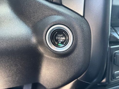 Used 2020 Chevrolet Silverado 1500 RST image 28