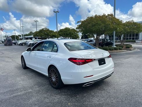Used 2025 Mercedes-Benz C 300 Sedan image 6